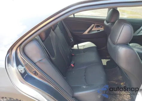 2009 Toyota Camry Se V6 z USA, uszkodzony, nr VIN 4T1BK46K69U091862